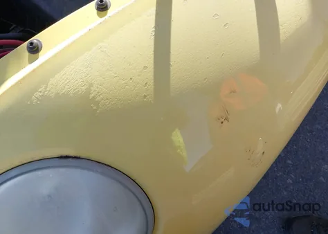 2000 Volkswagen New Beetle Gl from USA, damaged, VIN 3VWBA21C4YM409568